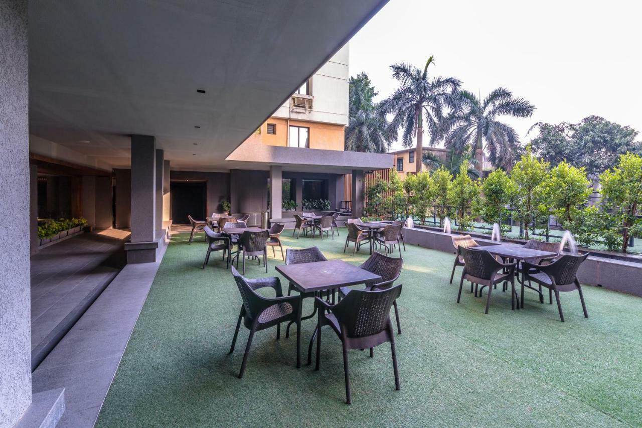 Princeton Club Kolkata Exterior photo