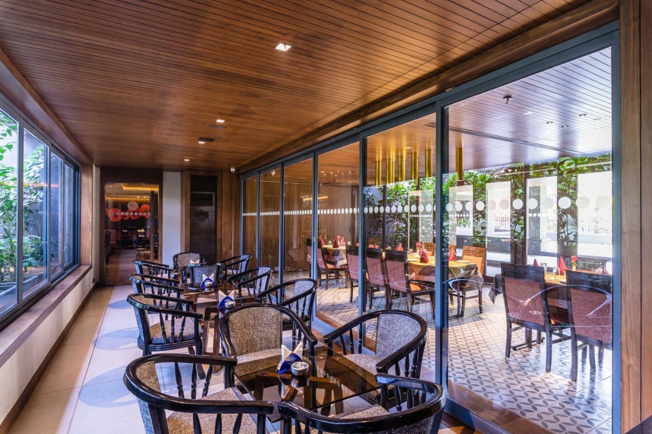 Princeton Club Kolkata Exterior photo